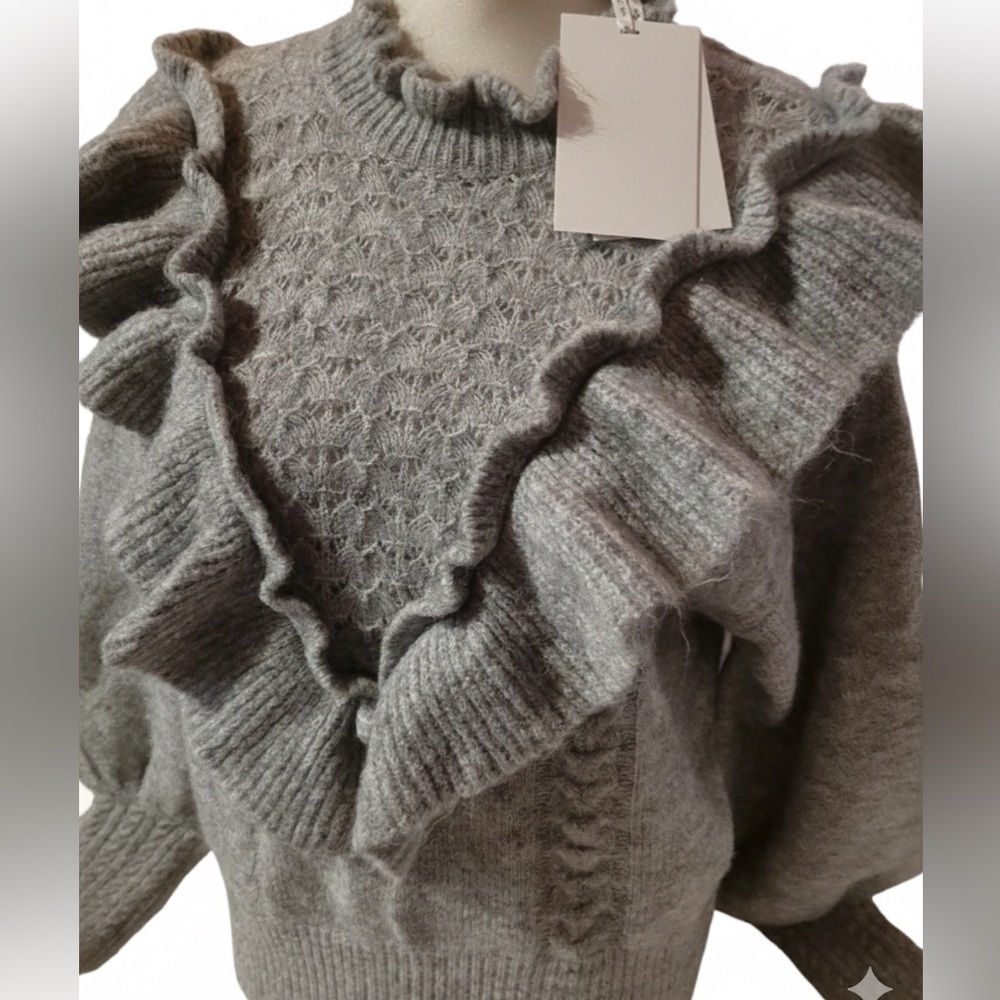 NEW Yasbistra Gray Melange  Very Soft Sweater Size Large